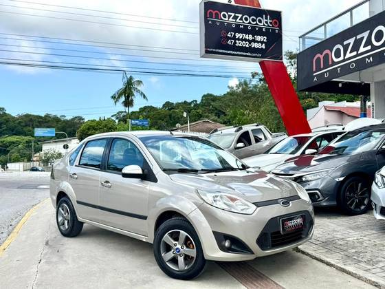 FORD FIESTA 1.6 SE SEDAN 16V FLEX 4P MANUAL